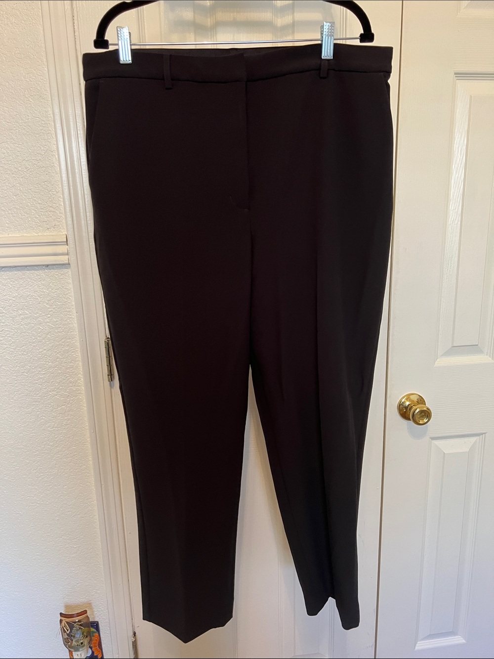 Express Editor Straight-Leg Women's Pants in Black